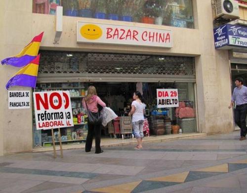 Invasión económica china: ¿adiós a los derechos laborales? - Página 2 Bazar-china